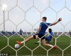 九游APP-加时末段篮板制胜引欢呼曼城主帅复盘备战NBA常规赛，媒体一致点评：奥兰多魔术集结日迎来里程碑的简单介绍